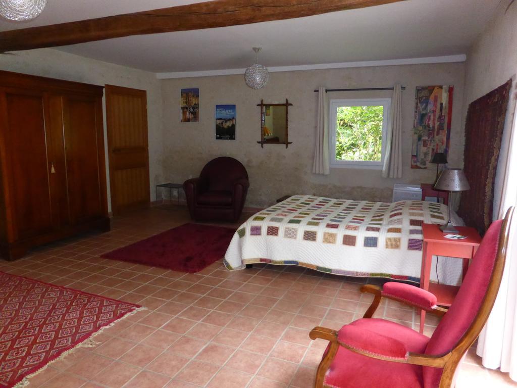 Les Fontenils Lassay-sur-Croisne Номер фото