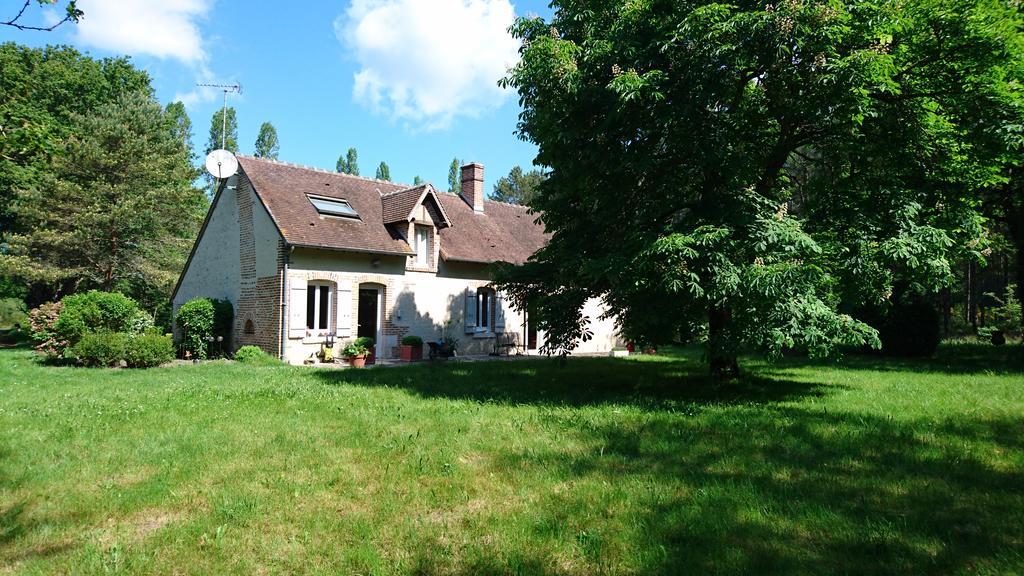 Les Fontenils Lassay-sur-Croisne Экстерьер фото
